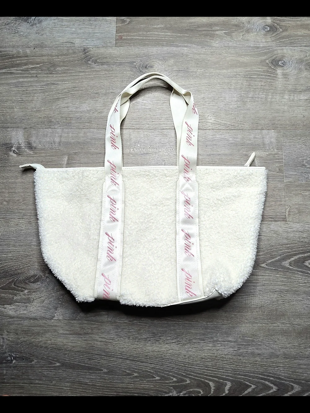 Cozy PINK Victoria's Secret sherpa tote bag in beautiful cream/ivory.